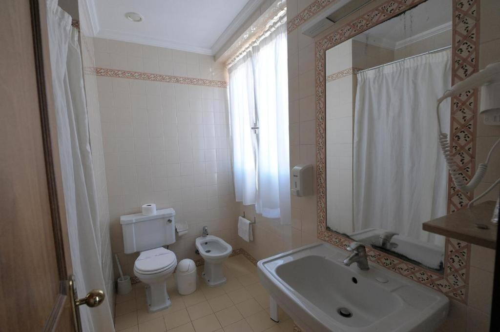 Hotel Irmas Dominicanas - Fatima By Flagworld Hotels Dış mekan fotoğraf