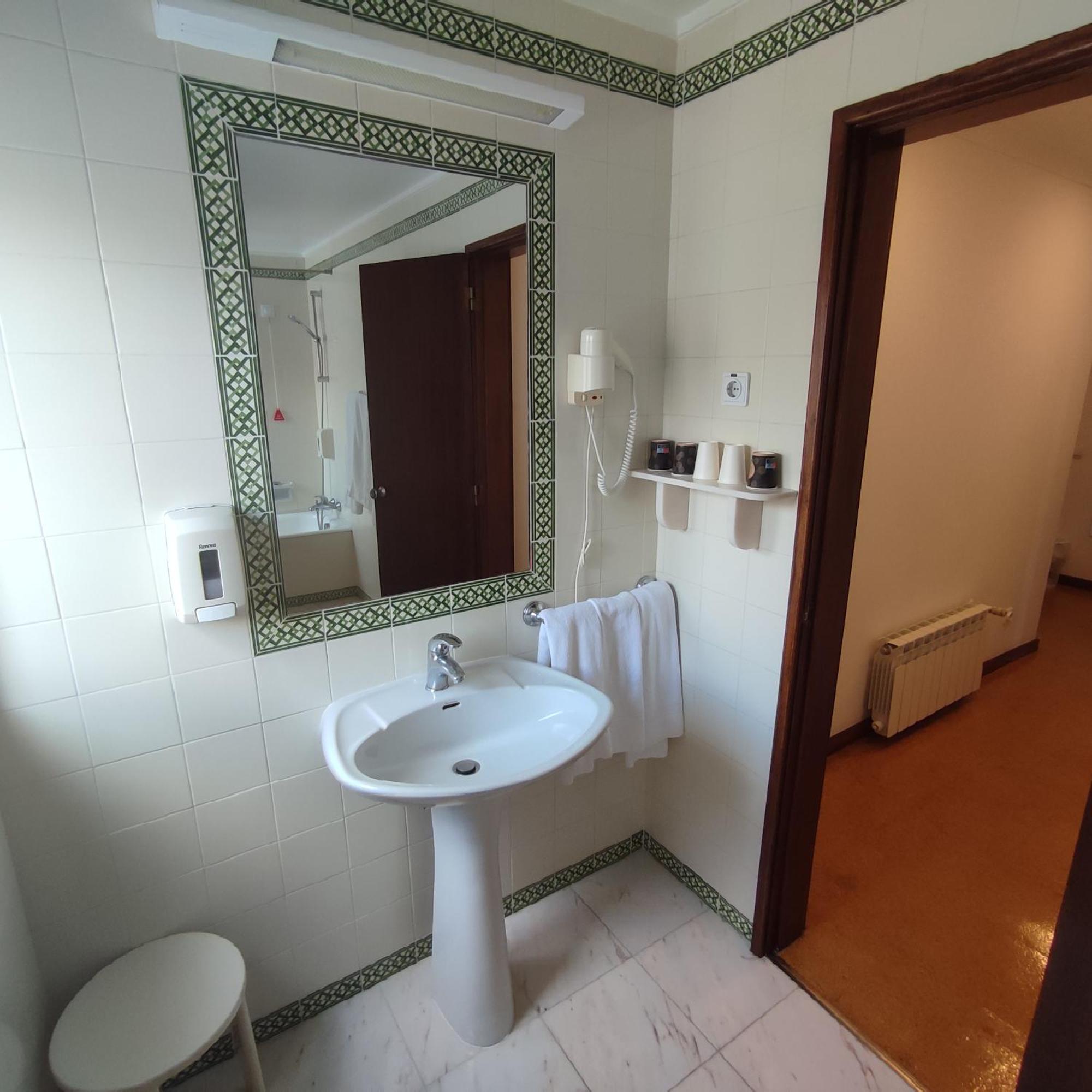 Hotel Irmas Dominicanas - Fatima By Flagworld Hotels Dış mekan fotoğraf